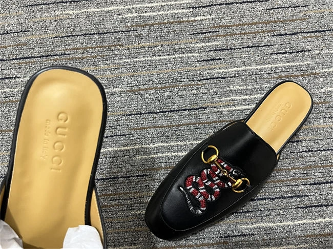 streetready G*u*i slipper 498