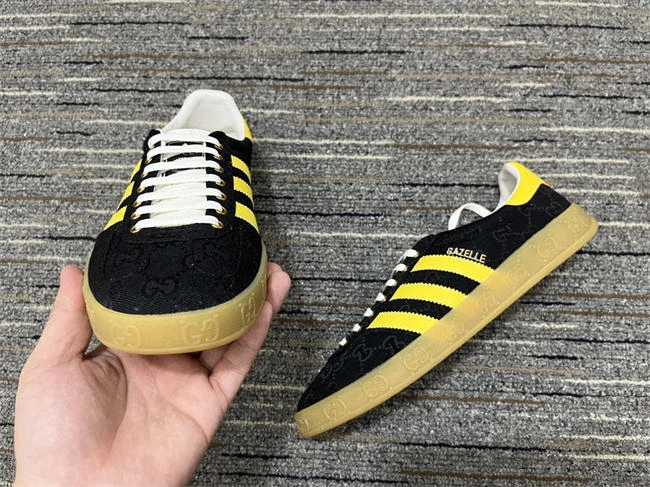 G*u*i x adidas stretchable 42